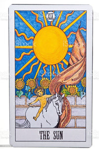 Thoth Tarot Book and Cards Set, The: Aleister Crowley's Legendary Deck